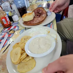 Country ham breakfast