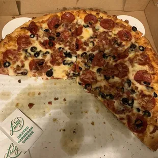 Pepperoni, bacon, and black olives