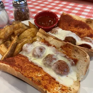 Meatball Parmesan was sooo good! Bread was light and toasty