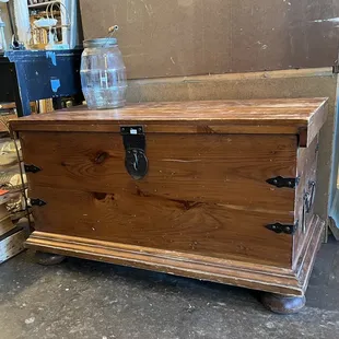 Vintage rustic pine box with great hardware