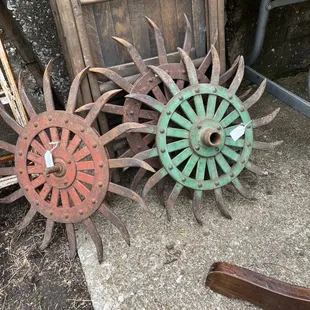 Aerators for flower gardens