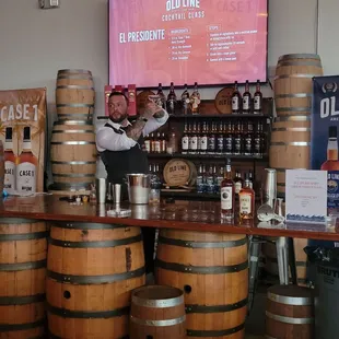 Speakeasy Cocktail Class