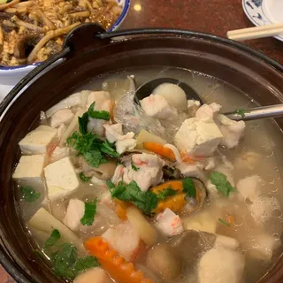 Tofu Vegetable Clay Pot