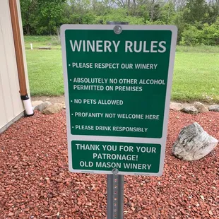 a sign for wineries