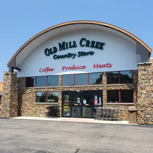 Old Mill Creek Country Store in Antioch, IL