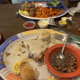 food, chicken wings and fried chicken