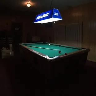 Pool table