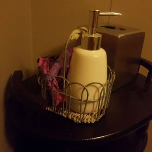 Girls bathroom,how freaking cool