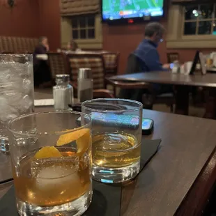 Old fashioned cocktail