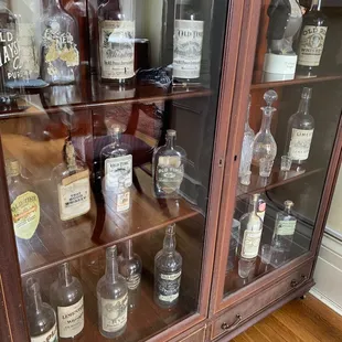 History of the bourbon bottles