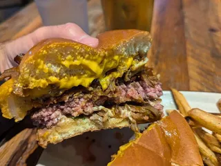 Brickyard Bar & Grill