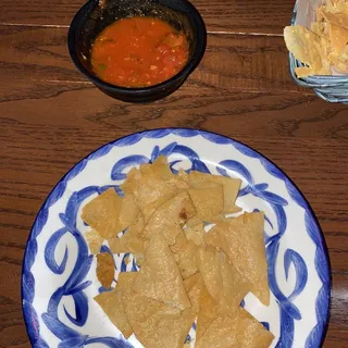 To Go Chips & Salsa