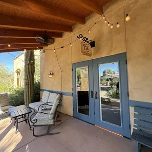 Porch area