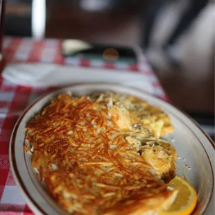 an omelet on a plate
