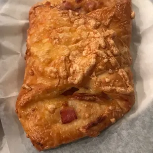 Ham and cheese croissant