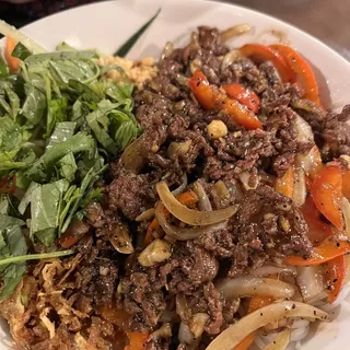 Spicy Beef Lemongrass Vermicelli Bowl