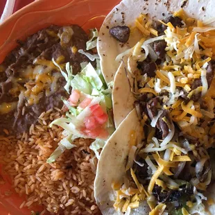 Fajita steak tacos. Lunch portion.