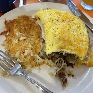 Old School omelette, hash browns.  (As you can see, I couldn't wait to dig in!!)