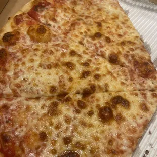 18" Cheese Pizza Pie