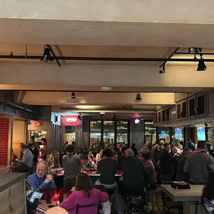 Store Interior image of Old School Pizza and Wings by Rocky River