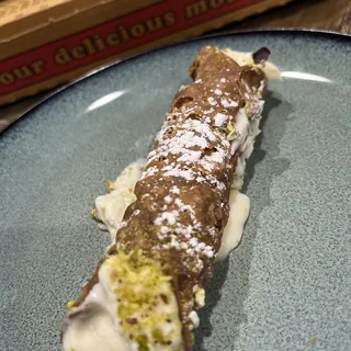 Cannoli