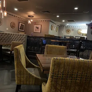 sushi and sashimi, interior