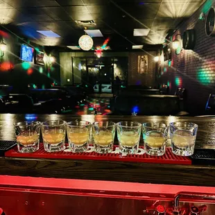Lounge and short glasses
