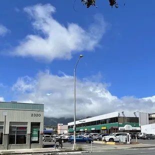 Old Stadium Square includes addresses 2320 - 2334 S King Street