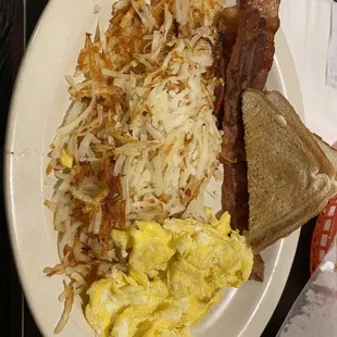 Bacon, Eggs, hash browns &amp; toast