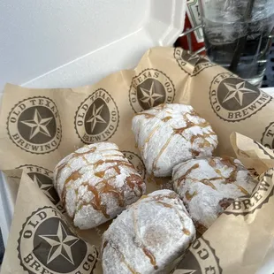 Beignets, to die for !!!