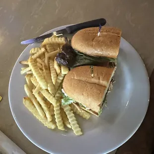 Louie G. Chicken Sandwich