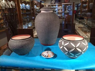 Native Gallery