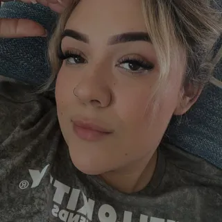 Angela R.