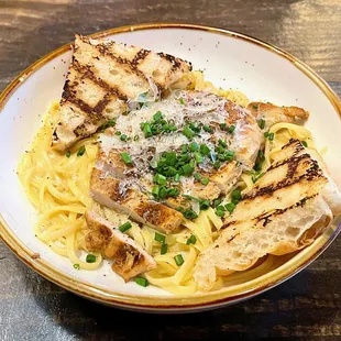 Creole Chicken Linguine