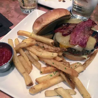 BACON CHEESEBURGER*
