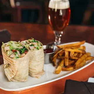 NASHVILLE HOT CHICKEN WRAP