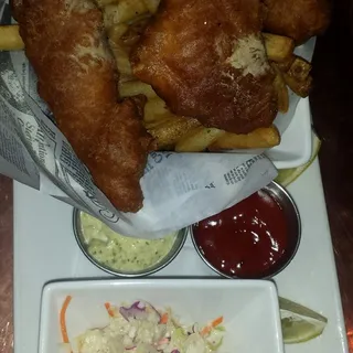 FISH & CHIPS