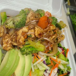 Chiken Broccoli With home Sala or rice