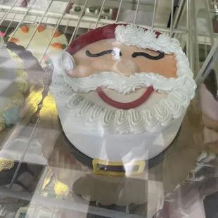Santa Cake makes more sense.