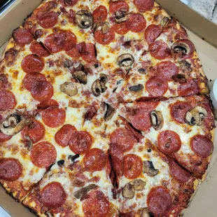 Excellent pizza made by Reed