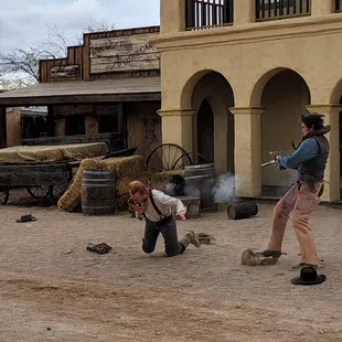 Gunfight show on the street