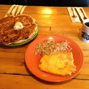 Biggest pancake I&apos;ve ever seen. The pancake order has 3 !