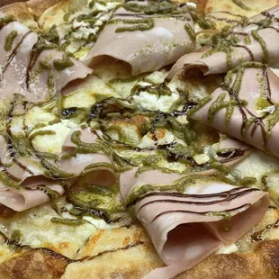 Mortadella Pizza