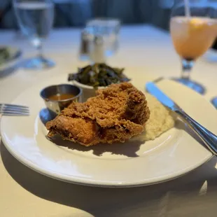 Gluten-free Fried Chicken, White Cheddar Grits, Pot Likker Collards and Thyme gravy. Highly recommend!