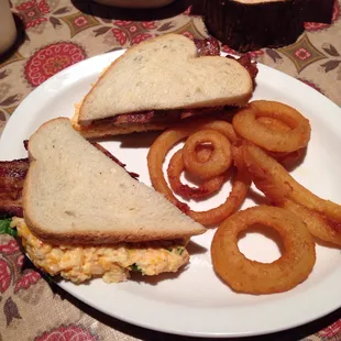 VJ&apos;s FGBLT (fried green tomatoes, pimento cheese spread, bacon, lettuce)