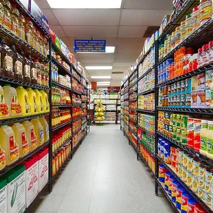 a grocery store aisle