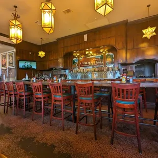 the bar and dining area