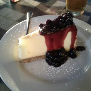 Desert cheese cake and blueberries
