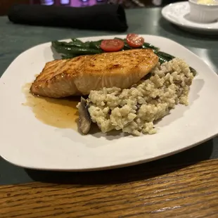 Salmon with Asian glaze, mushroom risotto and vegetables