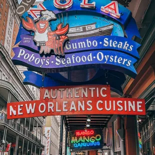 Restaurant frontage